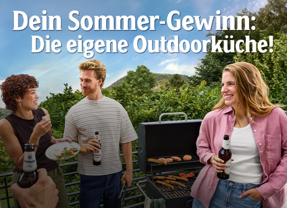 Drei Personen die neben einen Grill stehen mit der Titel Überschrift Gewinne eine Outdoorküche.