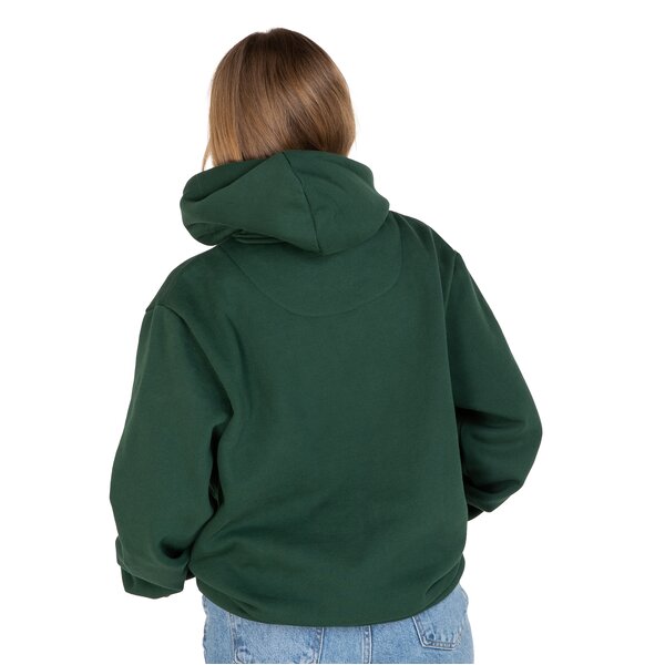 Person von hinten mit dunkelgrünem Kapuzenpullover und blauer Jeans